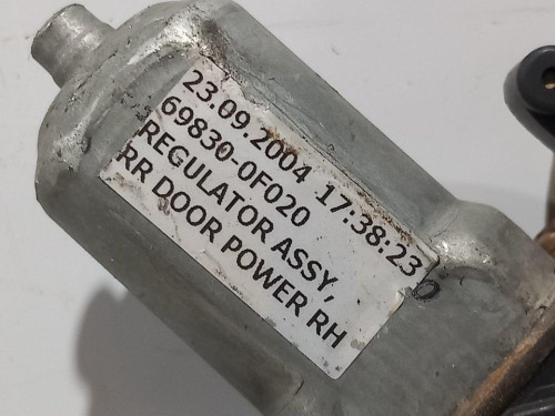  ELEVALUNAS TRASERO DERECHO, TOYOTA, COROLLA VERSO (R1) 