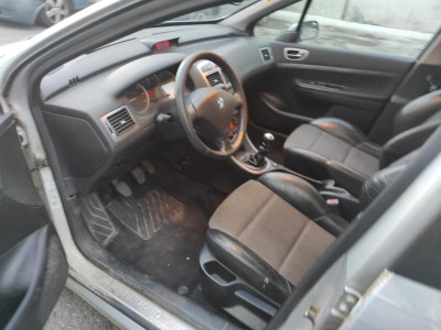 PEUGEOT 307 (S1)(04.2001)