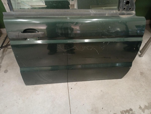 PUERTA DELANTERA DERECHA LAND ROVER DISCOVERY (LT) 