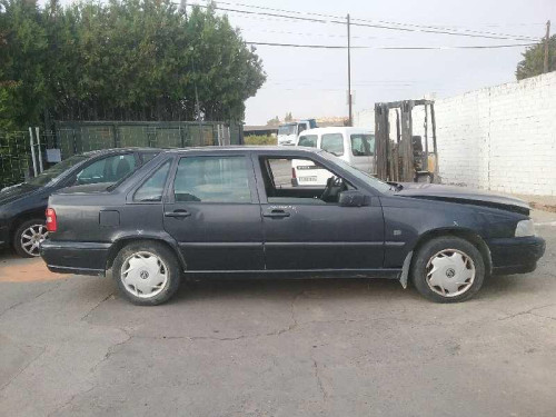 VOLVO S70 BERLINA — автомобиль-донор на запчасти 