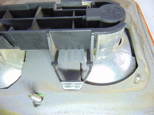  PILOTO TRASERO DERECHO INTERIOR LAND ROVER RANGE ROVER (LP) 