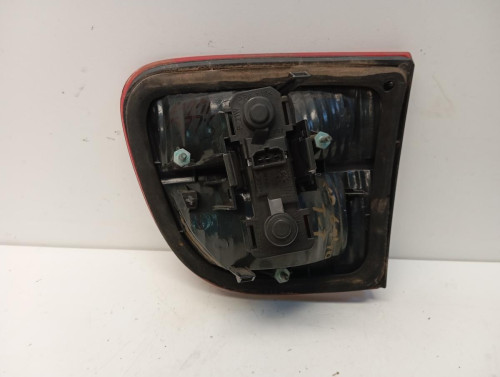  PILOTO TRASERO IZQUIERDO INTERIOR SEAT LEON (1M1) 