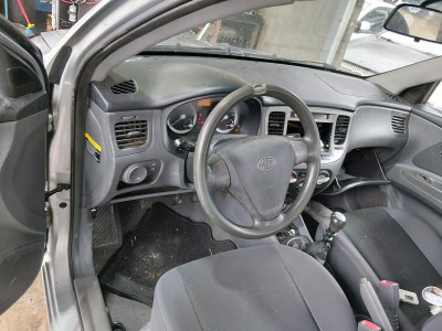 KIA RIO (JB)