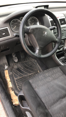PEUGEOT 307 (S1)(04.2001) — автомобиль-донор на запчасти 