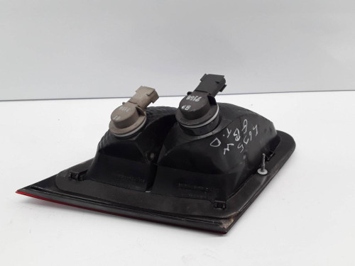 PILOTO TRASERO DERECHO INTERIOR CHRYSLER SEBRING BERLINA 