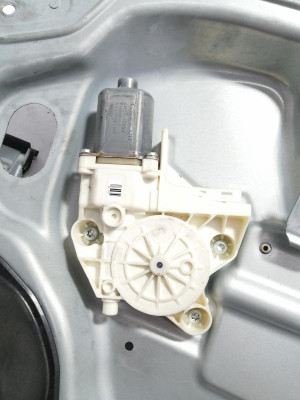 ELEVALUNAS DELANTERO DERECHO, FORD, FOCUS BERLINA (CB4)