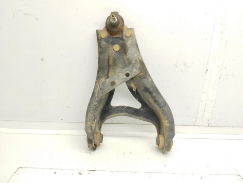 BRAZO SUSPENSION INFERIOR DELANTERO DERECHO Dacia DUSTER I 
