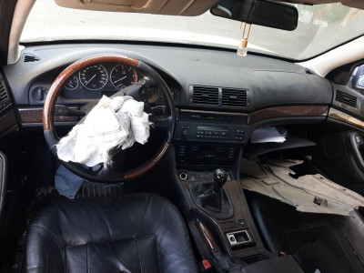 BMW SERIE 5 BERLINA (E39)