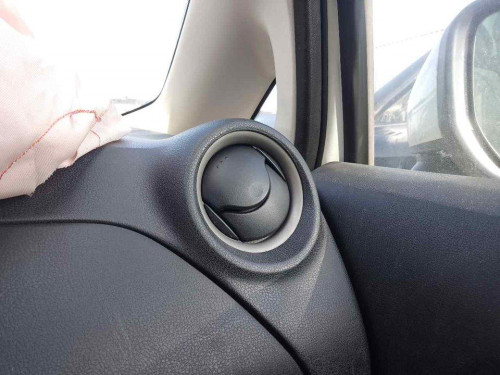 REJILLA AIREADORA Nissan NOTE (E12) 
