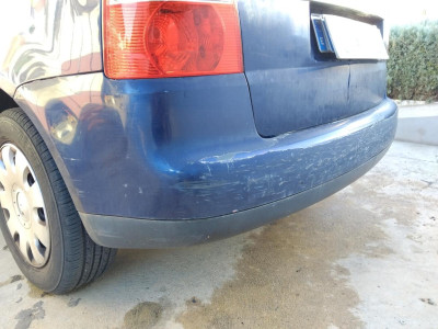 PARAGOLPES TRASERO Volkswagen Touran (1T1)(02.2003->)
