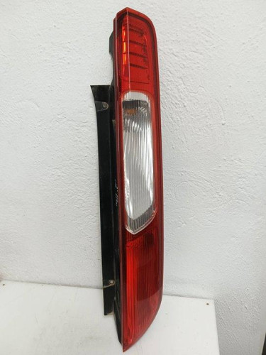 PILOTO TRASERO DERECHO Ford FOCUS BERLINA (CAP) 
