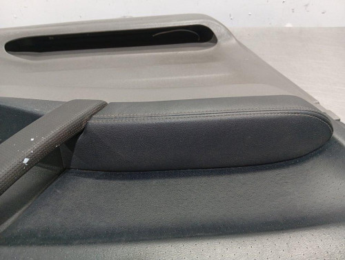  GUARNECIDO PUERTA DELANTERA IZQUIERDA MITSUBISHI MONTERO (V60/V70) 