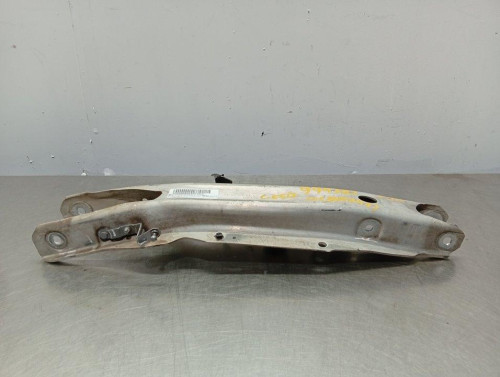 BRAZO SUSPENSION INFERIOR TRASERO DERECHO Mercedes-Benz CLASE B (BM 247) 