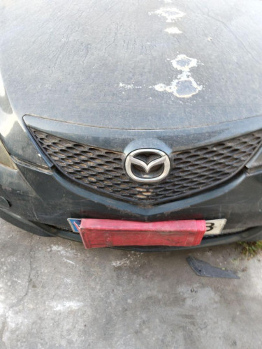 REJILLA DELANTERA MAZDA 3 BERLINA (BK) 