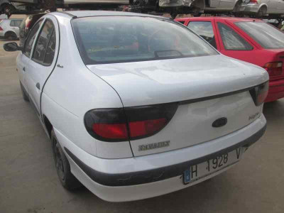 RENAULT MEGANE I CLASSIC (LA0)