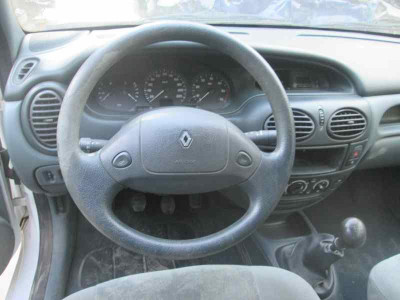 RENAULT MEGANE I CLASSIC (LA0)
