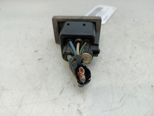 CAJA PRECALENTAMIENTO Nissan ALMERA (N16/E) 