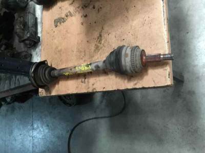 TRANSMISION DELANTERA IZQUIERDA