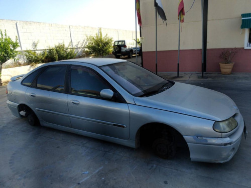  Renault Laguna (B56)(1998->) SIN IDENTIFICAR 