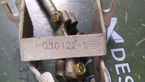 COLUMNA DIRECCION Kia CARENS (RS) 