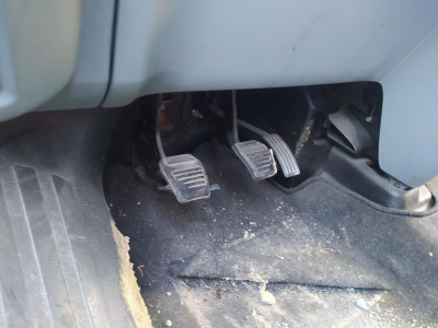 PEDAL ACELERADOR