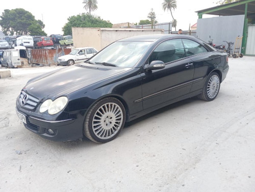  MERCEDES-BENZ CLK (BM 209) COUPE 