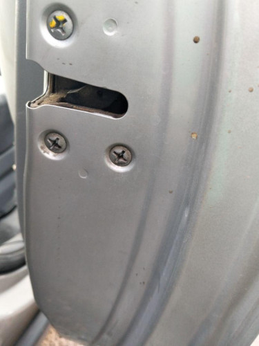CERRADURA PUERTA DELANTERA DERECHA NISSAN ALMERA TINO (V10M) 
