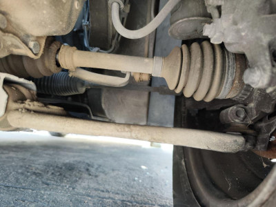 BRAZO SUSPENSION DELANTERO IZQUIERDO