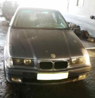 BMW SERIE 3 BERLINA (E36)