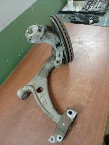 MANGUETA DELANTERA DERECHA VOLKSWAGEN PASSAT BERLINA (3C2) 