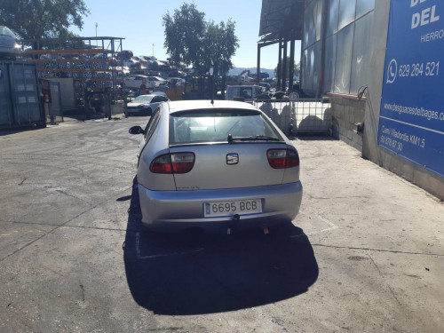  SEAT LEON (1M1) 
