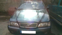 VOLVO S70 BERLINA