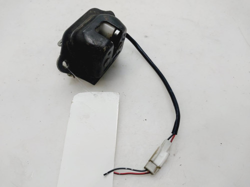CERRADURA MALETERO / PORTON Nissan ALMERA TINO (V10M) 