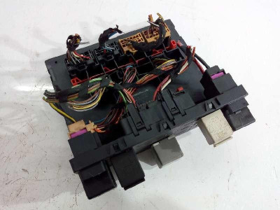 CAJA RELES / FUSIBLES, SEAT, LEON (1P1)