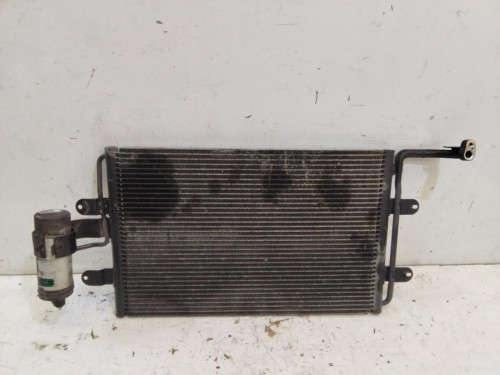 CONDENSADOR / RADIADOR AIRE ACONDICIONADO Volkswagen GOLF IV BERLINA (1J1)(10.1997) 
