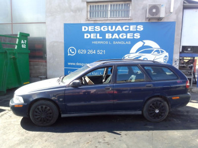VOLVO V40 FAMILIAR