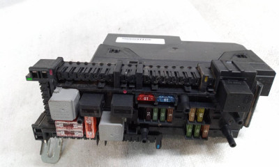 CAJA RELES / FUSIBLES, MERCEDES-BENZ, CLASE E (BM 212) LIM.