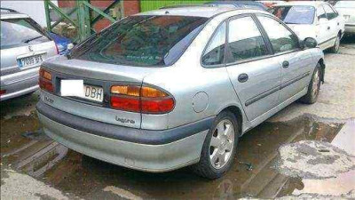 RENAULT LAGUNA (B56)
