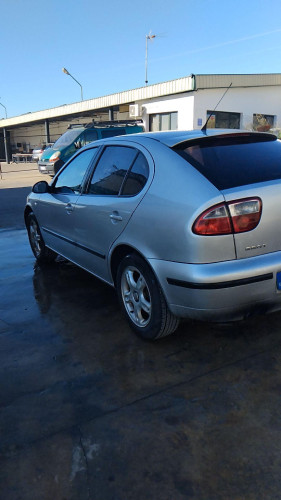 Seat Leon (1M1)(11.1999->) — автомобиль-донор на запчасти 