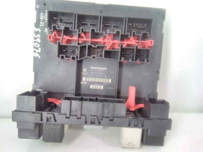 CAJA RELES / FUSIBLES, VOLKSWAGEN, PASSAT BERLINA (3C2)
