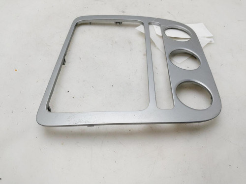 CONSOLA CENTRAL Volkswagen SCIROCCO (137) 