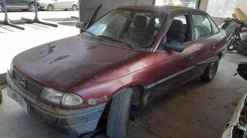  OPEL ASTRA F BERLINA 