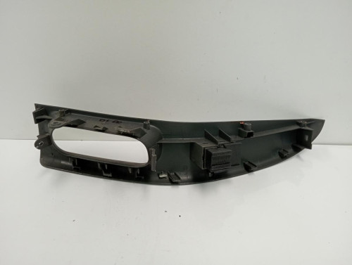  MANDO ELEVALUNAS DELANTERO DERECHO AUDI A3 (8L) 