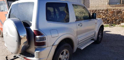 MITSUBISHI MONTERO (V60/V70)