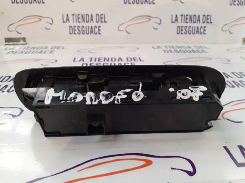  MANDO ELEVALUNAS DELANTERO IZQUIERDO 