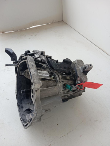 CAJA CAMBIOS Renault MEGANE III BERLINA 5P 