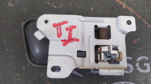MANETA INTERIOR TRASERA IZQUIERDA MITSUBISHI MONTERO (V20/V40) 
