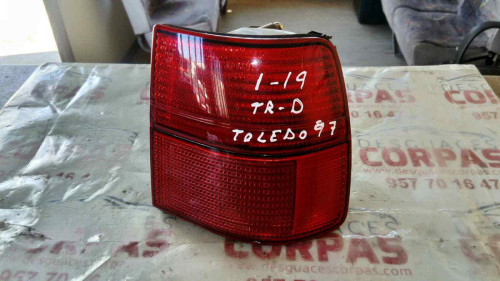 PILOTO TRASERO DERECHO SEAT TOLEDO (1L) 