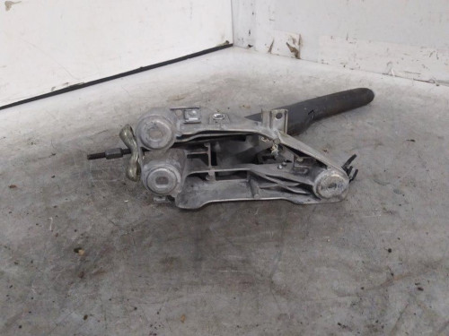 PALANCA FRENO VOLKSWAGEN GOLF V (1K1)(10.2003) 