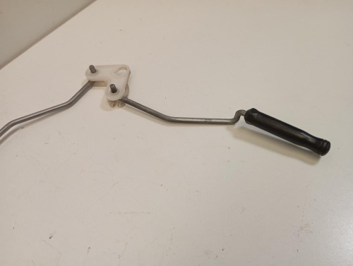 CERRADURA PUERTA TRASERA DERECHA CHEVROLET AVEO BERLINA 